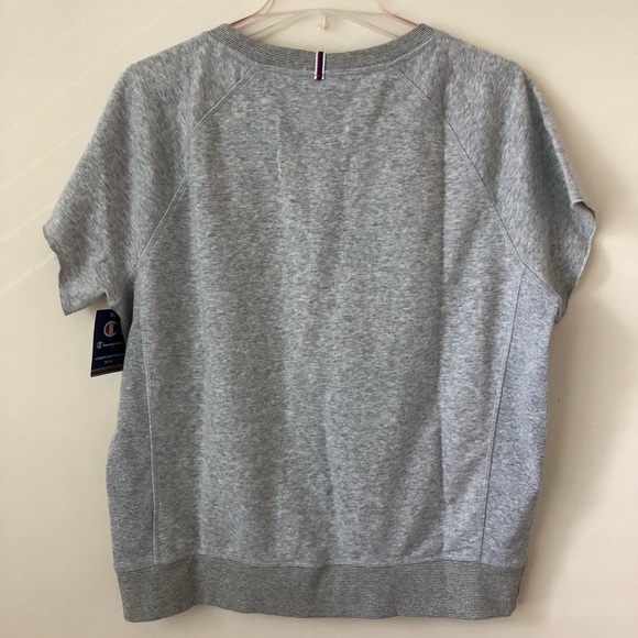 💥FINAL SALE💥 Champion Women’s Shirt Size Large - Picture 4 of 6